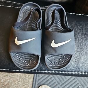 Nike Kids Black Slide Sandals
